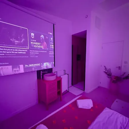 Romantique - Cinema - Netflix - St Roch Амьен