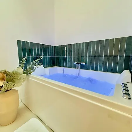 Romantique - Cinema - Netflix - St Roch