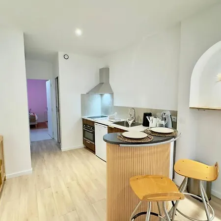 Romantique - Cinema - Netflix - St Roch *