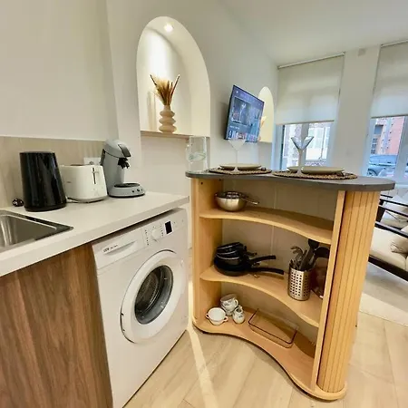 Romantique - Cinema - Netflix - St Roch Амьен